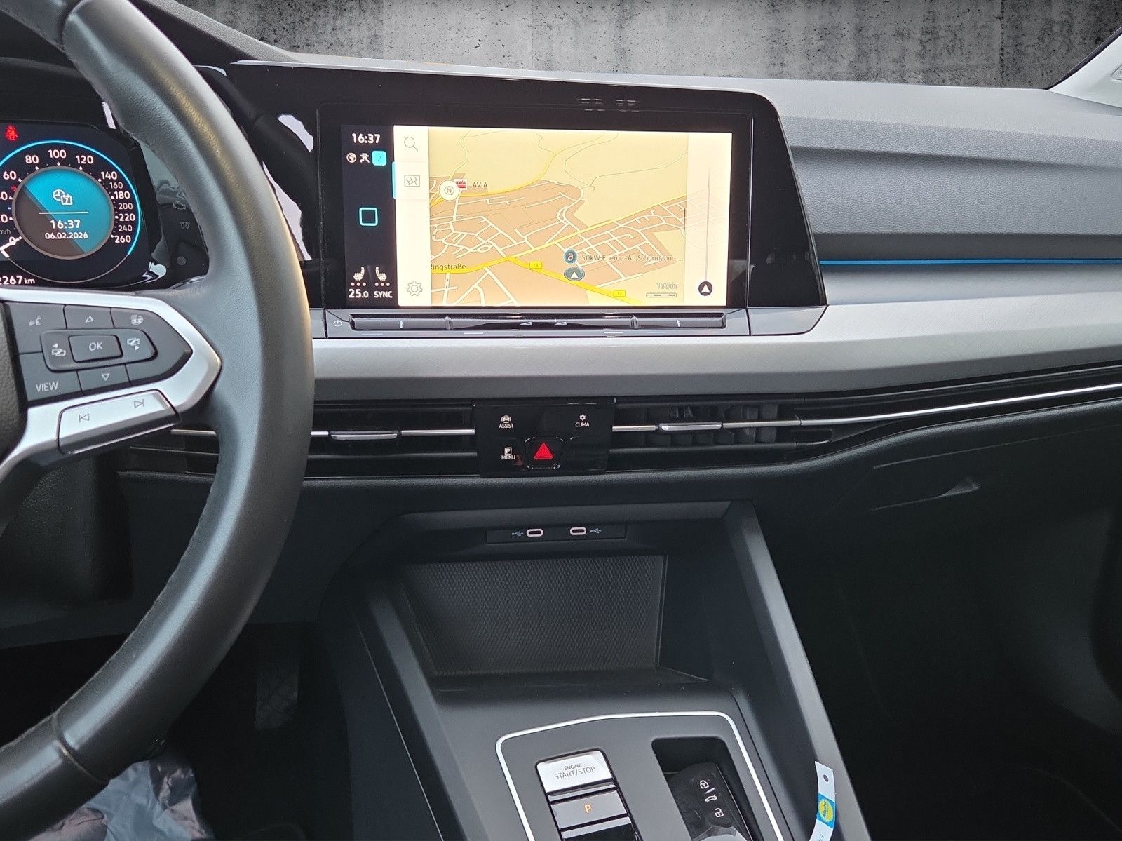 Golf Variant LIFE 2.0 TDI SCR DSG AHK