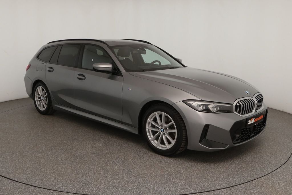 Image of BMW 320