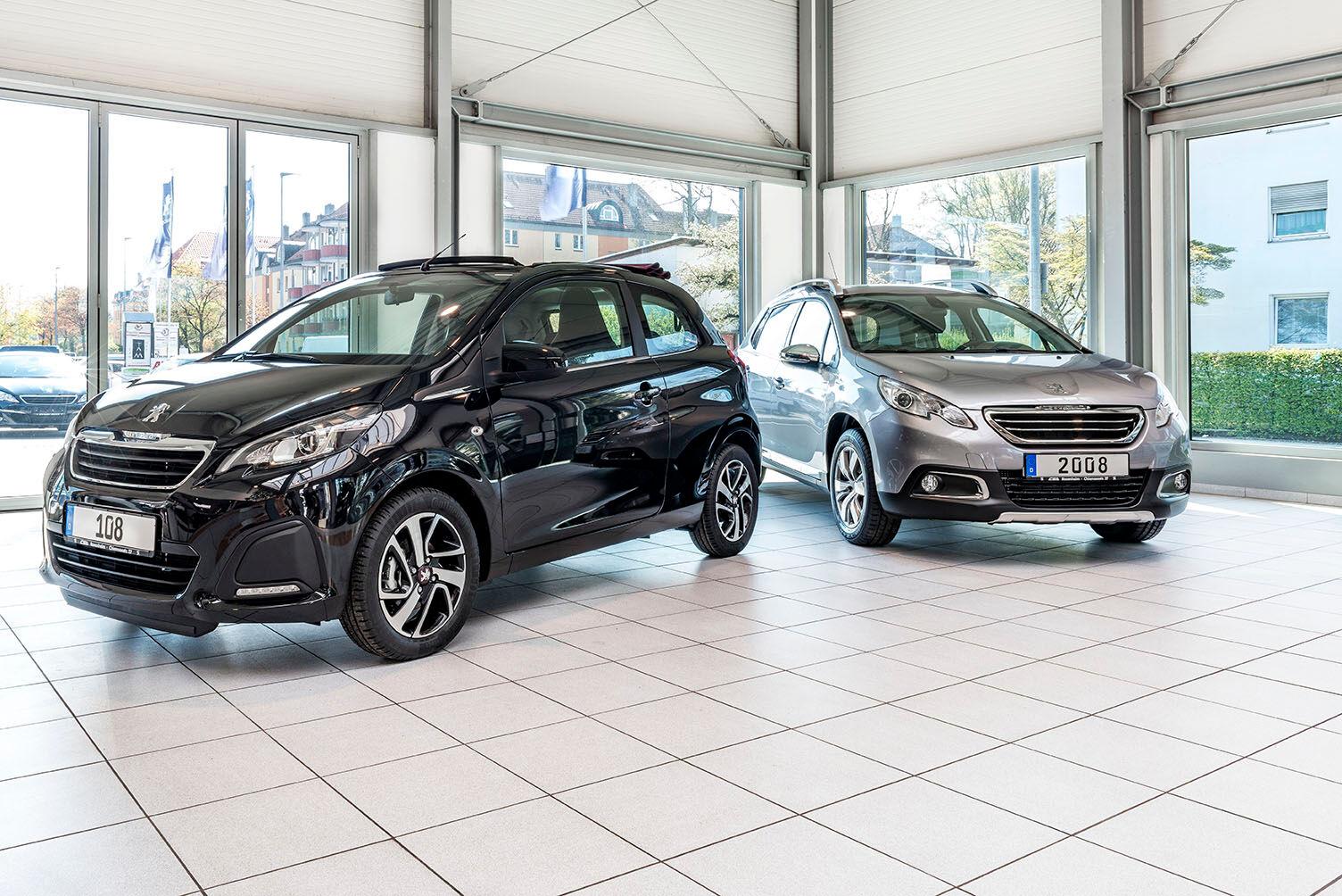 showroom-image-bottom