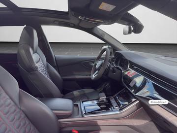 2025 AUDI RSQ8 photo 6