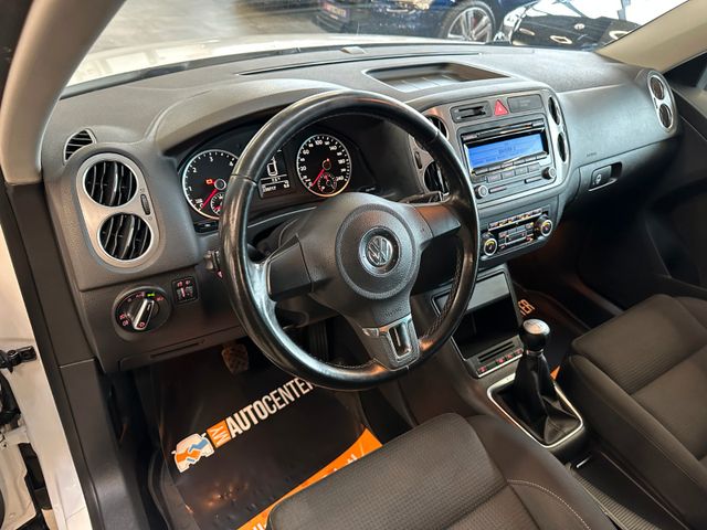 Volkswagen Tiguan Team 4Motion *2. Hand*Klima*SHZ*AHK*PDC*