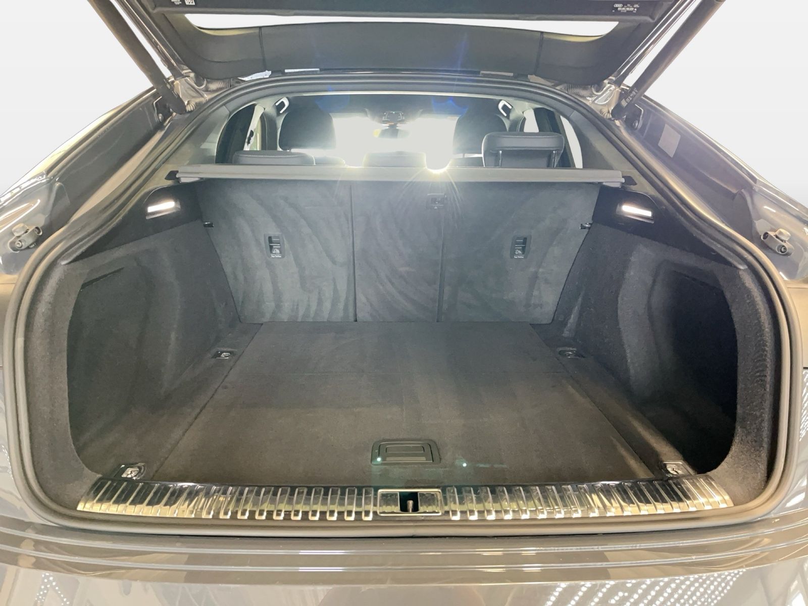 Audi Q8 e-tron - Bild 11