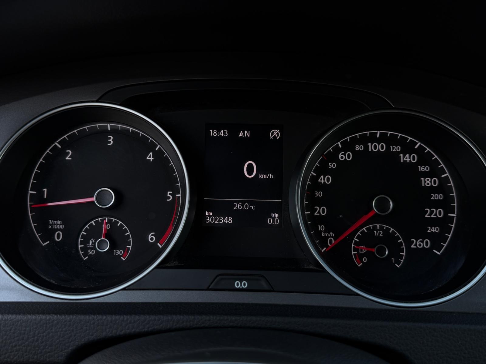 Volkswagen Golf 2015 — photo 19