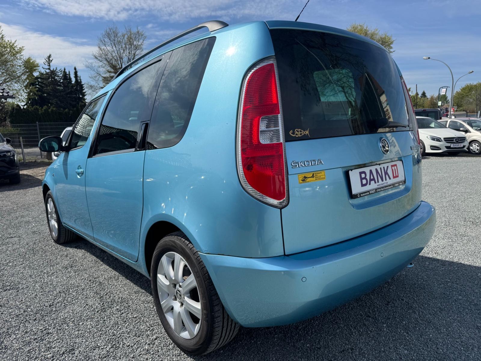 Skoda Roomster 2013 — photo 13