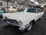Cadillac Deville Coupe - weiße Cadillac Deville