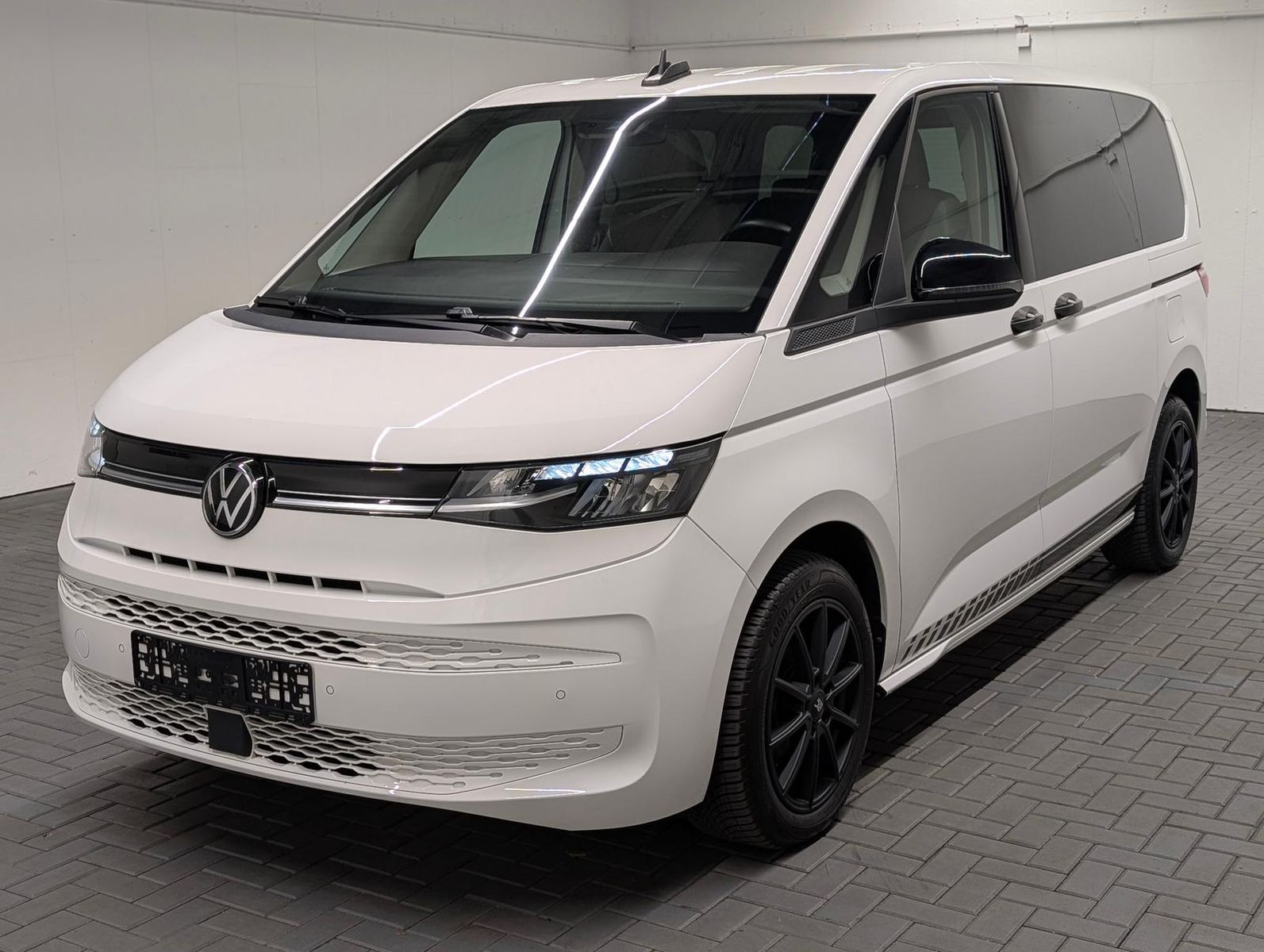 Volkswagen T7 Multivan - 1