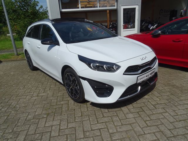 Kia cee'd SW 1.5T DCT GT-line Panord.Leder,Technik-P