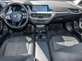 BMW 120i NAVI LED PDC V+H DAB Tempomat Sitzheiz. LM - BMW: V12