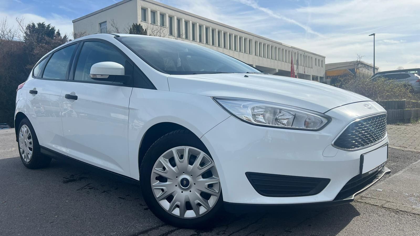 FORD Focus 1,6 Ti-VCT Lim. Ambiente PDC Klima Servo