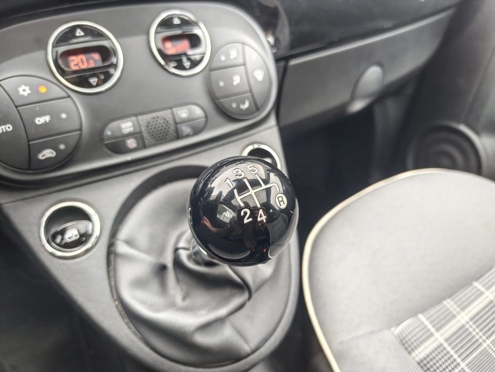 Fahrzeugabbildung Fiat 500 Lounge 1.2 8V + Tempomat + Panorama
