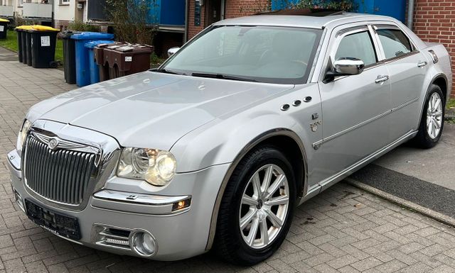 Chrysler 300C 3.5 *LEDER-SDACH-TÜV NEU*