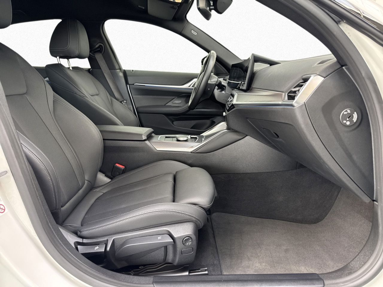 BMW i4 - Bild 12