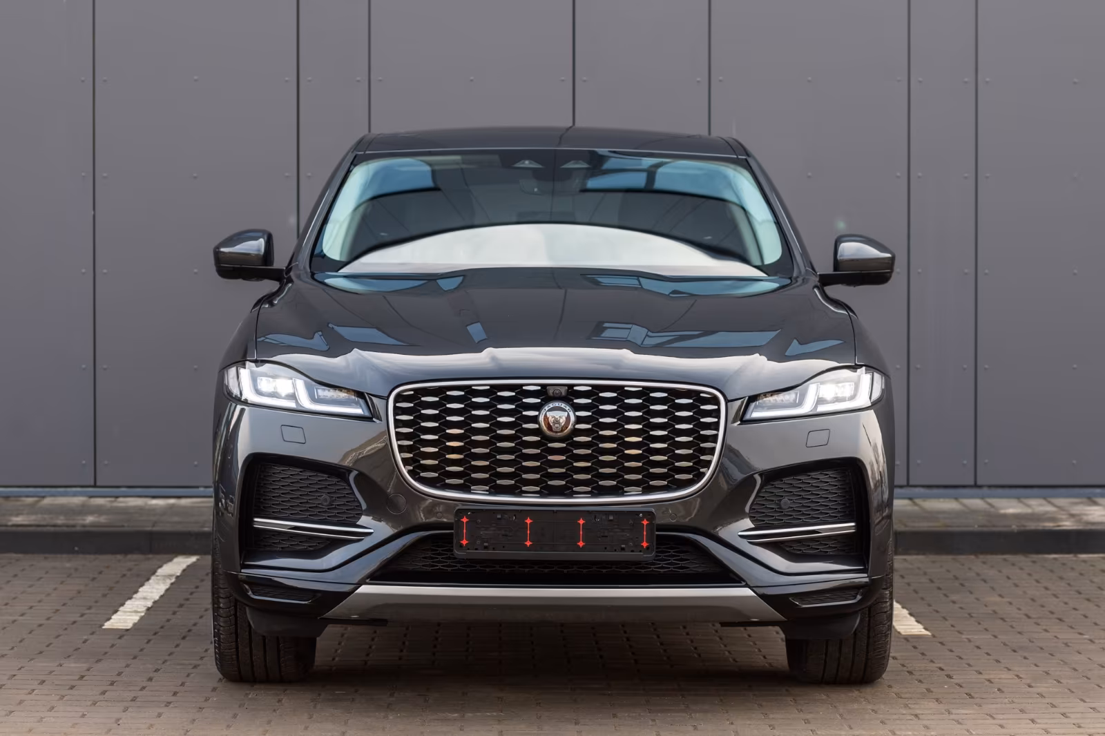 Jaguar F-Pace 30t AWD P-340 S  Automatik