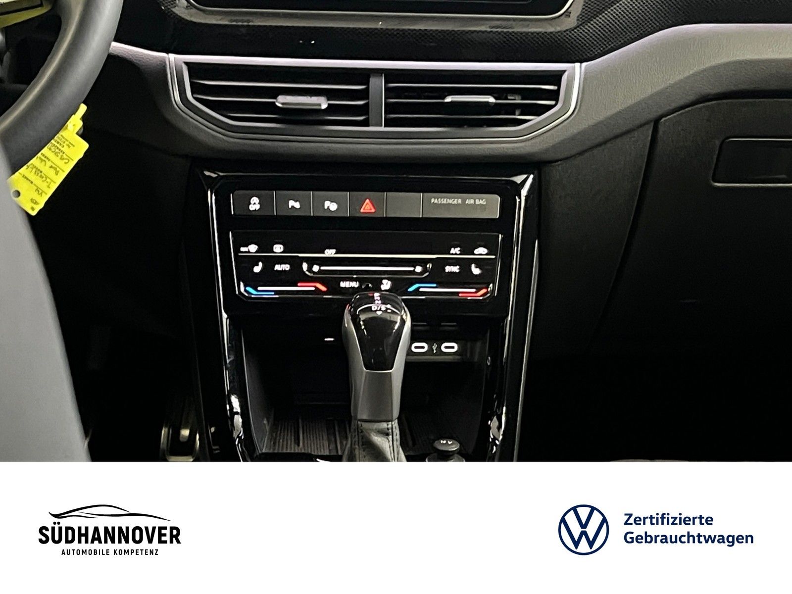 Volkswagen T-Cross - Bild 10