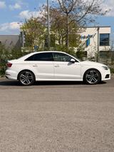 Audi A3 35 TFSI (8V) - Audi A3 Gebrauchtwagen in Stuttgart