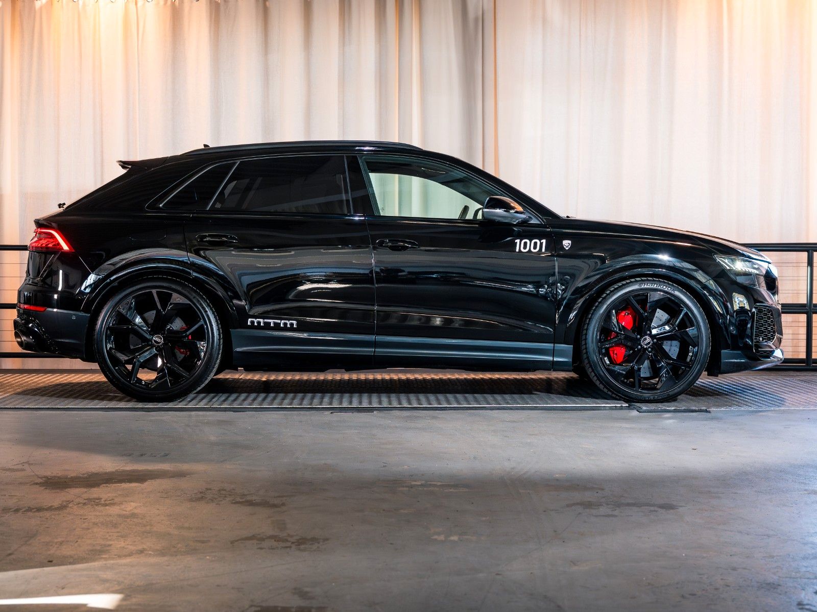 AUDI RSQ8 RS Q8 4.0 TFSI quattro/MTM 1001PS