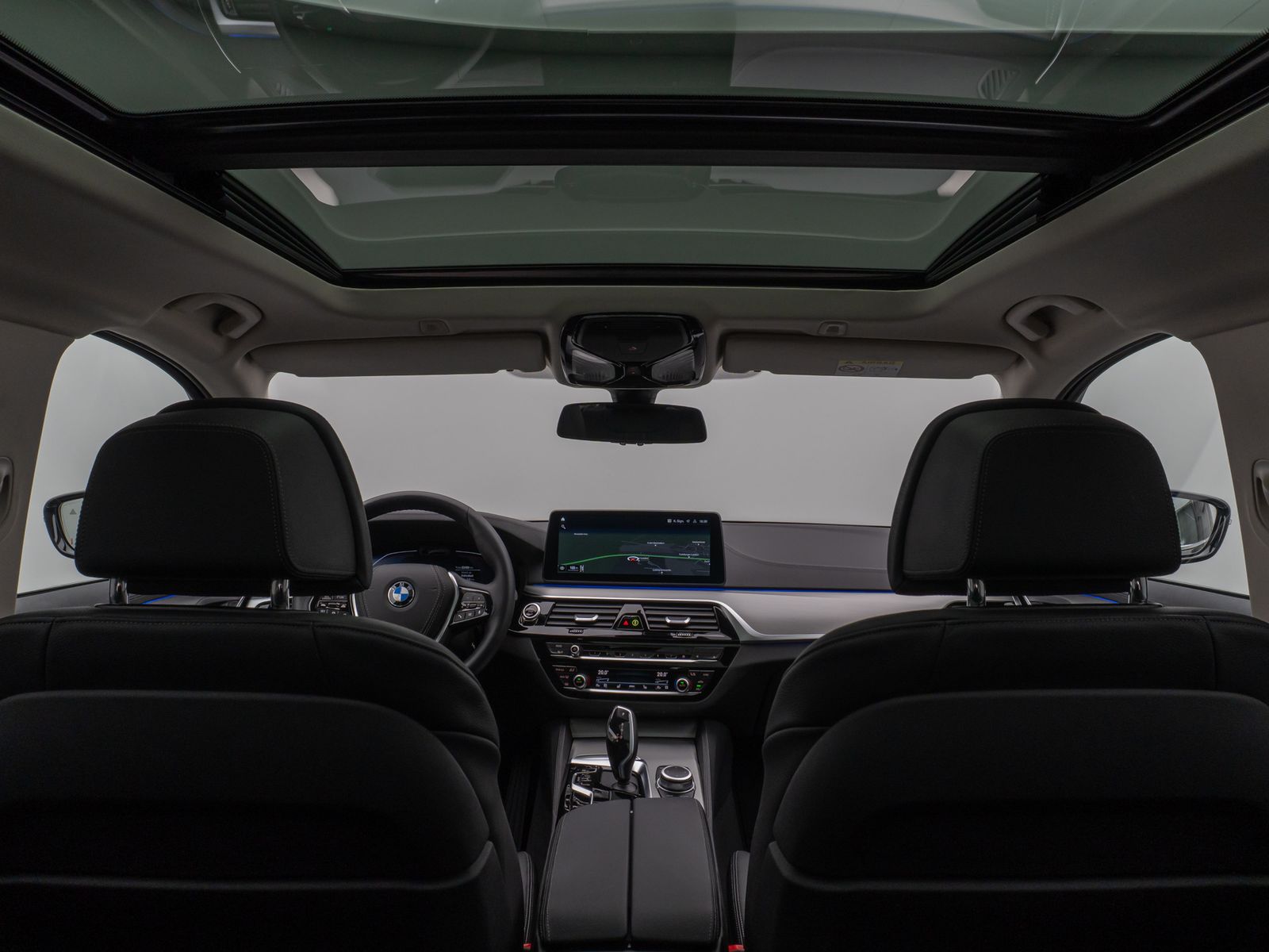 Fahrzeugabbildung BMW 540i xD LuxuryLine Panorama Laser Kamera SoftCL