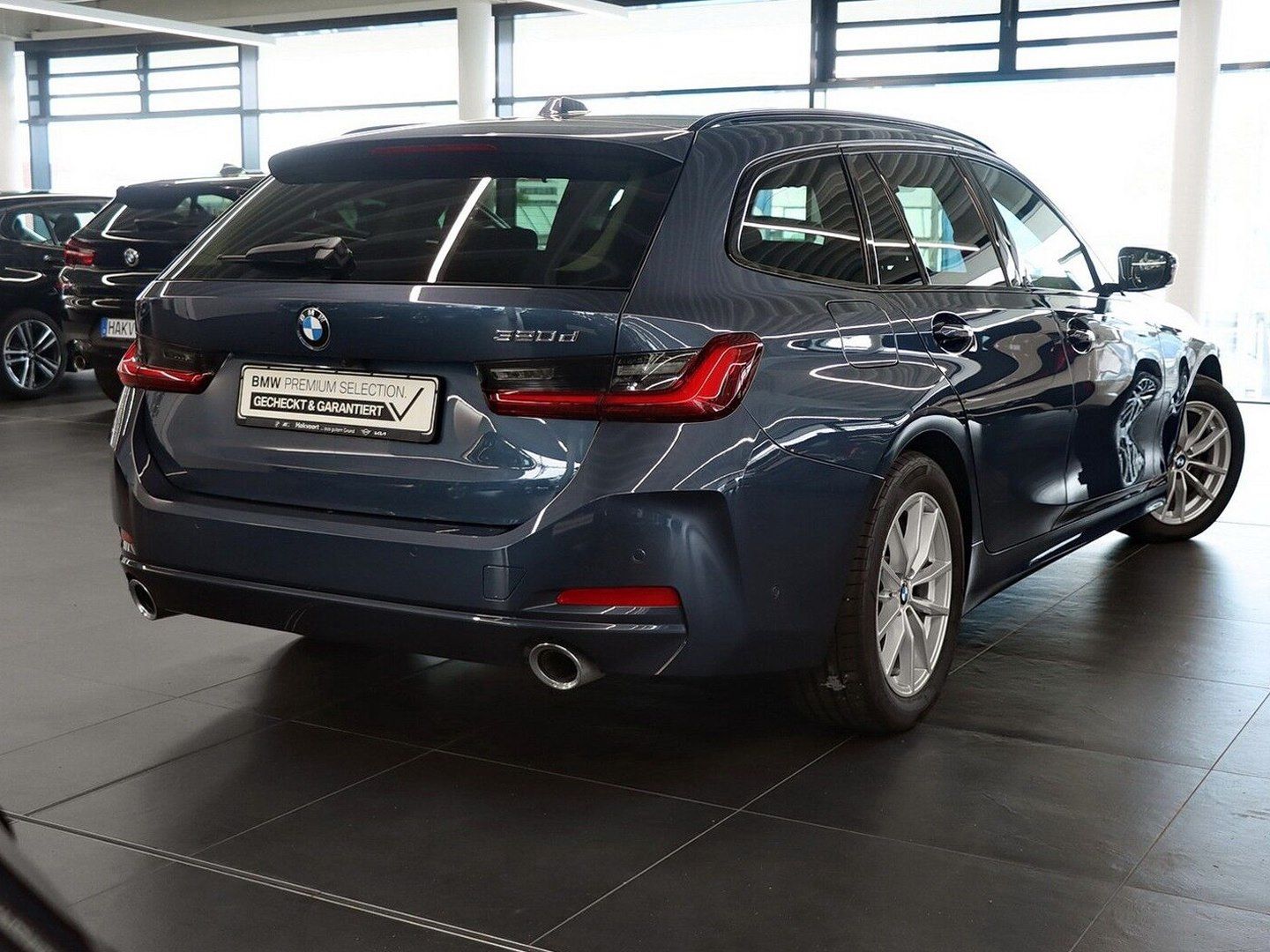 BMW 320d Touring Head-Up Sportsitze PDC Kamera foto 4