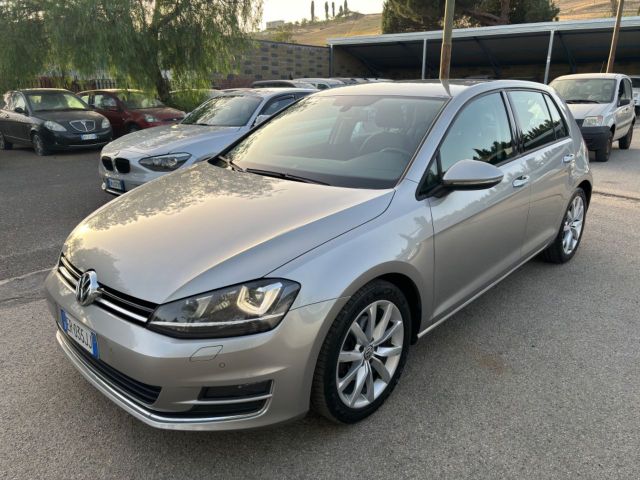 Volkswagen Golf 2.0 TDI DSG 5p. Highline BlueMot