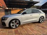 Audi SQ8 TDI AHK,Standhzg,Sitzhzg,Winter/Sommereifen - silberne Audi SQ8
