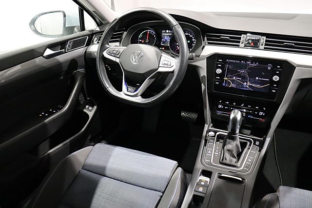 Passat Variant GTE 1.4 TSI DSG ACC TravelAssist 