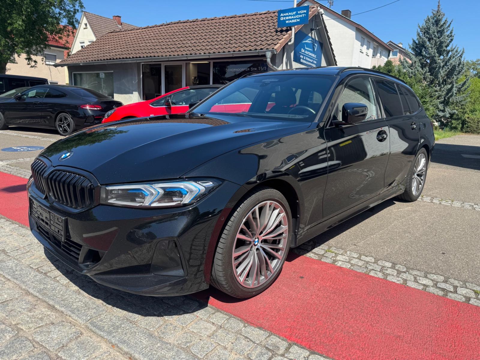 BMW 330 d xDrive Touring/Pano/LED/H&K