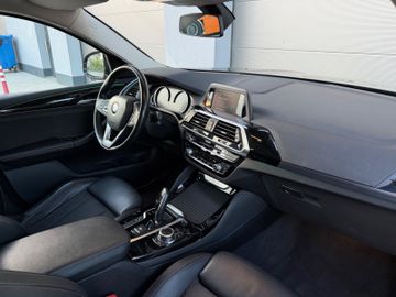 BMW X4 - 11
