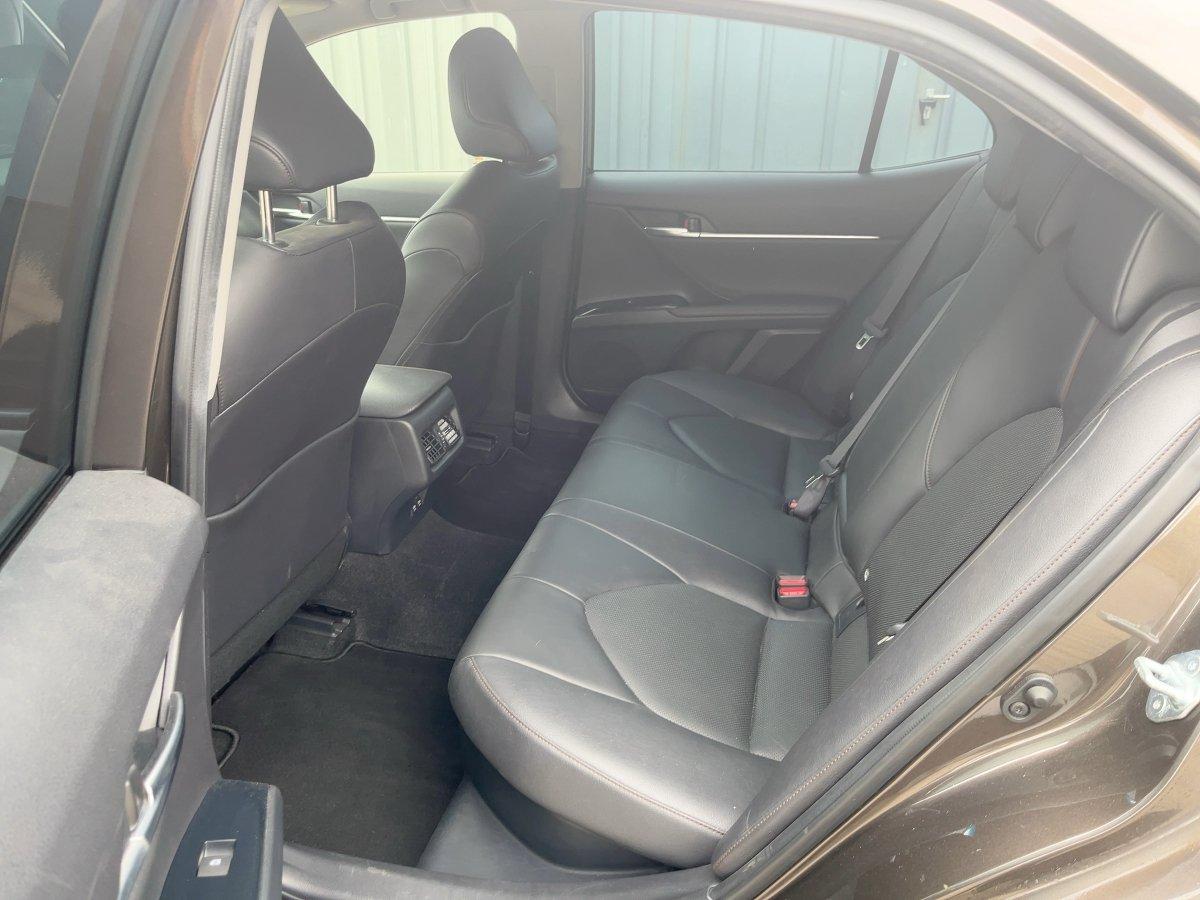 Toyota Camry 2.5 Hybrid Executive Navi*ACC*KAM*SHZ*DAB