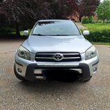 Toyota RAV 4 2,2-l-D-CAT 4x4 Neue Motor ca.180000KM - Toyota: D4d Motor