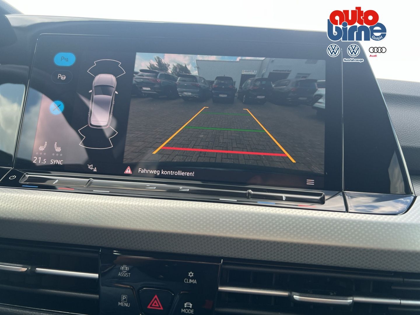 Golf VIII 2.0 TDI DSG Move Navi digitales Cockpi