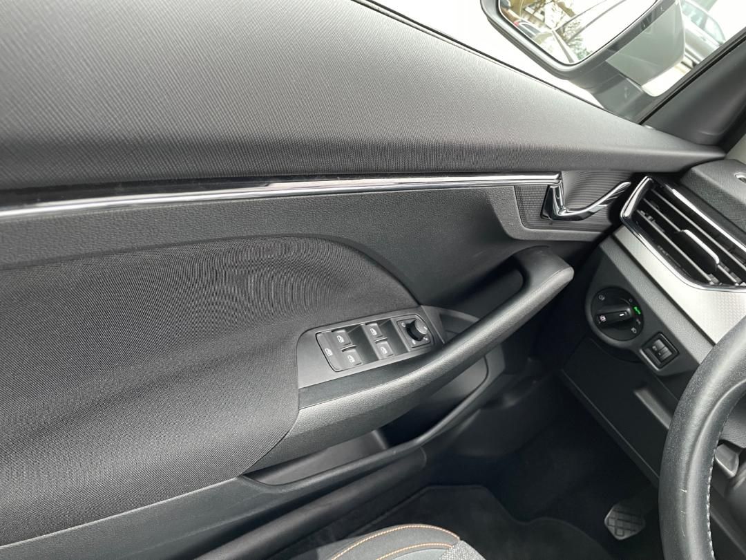 Kamiq 1,5 TSI Clever Kamera CarPlay 17" Sitzheiz