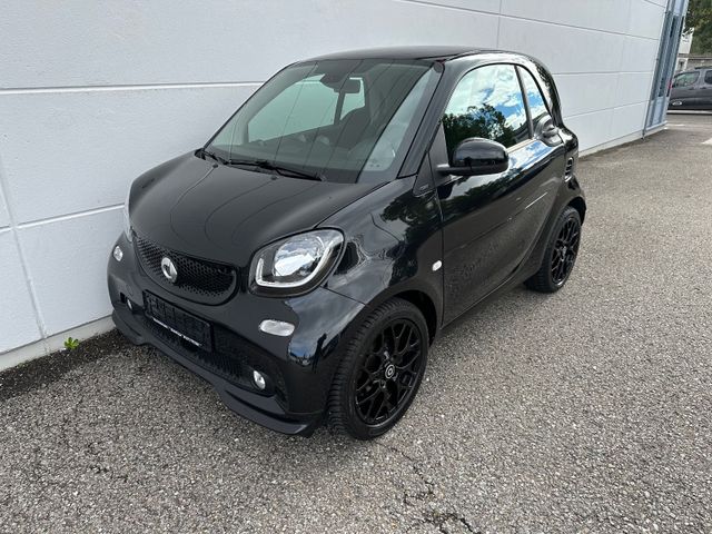 Smart ForTwo*BRABUS-SPORTPAKET*PANO*NAVI*KAM*SHZ*DISTR