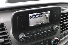 Fahrzeugabbildung Ford Transit L2H2 TREND 9-Sitze AHK Markise Standheiz