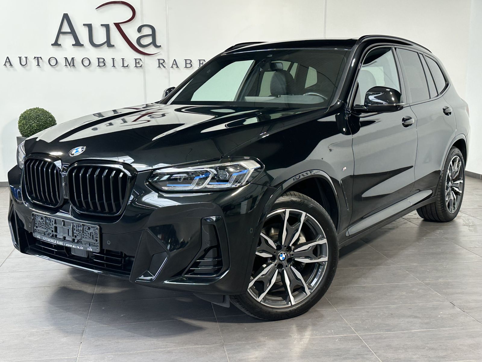 Fahrzeugabbildung BMW X3 xDrive30d M-Sport+NAV+LASER+PANO+HUD+20ZO+360