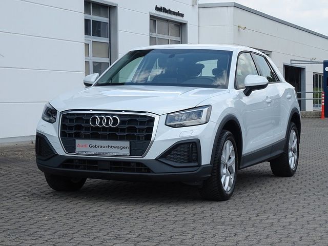 Q2 35 TFSI S-tronic / Komfort-Paket