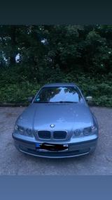 BMW 318i Coupé - BMW 318 aus 2003: 318i