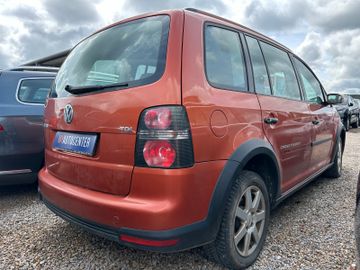 MYAUTOCENTER – Gebraucht- und Jahreswagen mit Werkstattservice in Pfaffenhofen Volkswagen Touran CrossTouran *TÜV 032027*KLIMA*