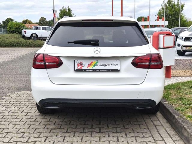 MERCEDES-BENZ C 300 — Foto 8
