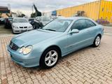 Mercedes-Benz Mercedes-benz CLK 240 cat Avantgarde - blaue Mercedes-Benz CLK 240