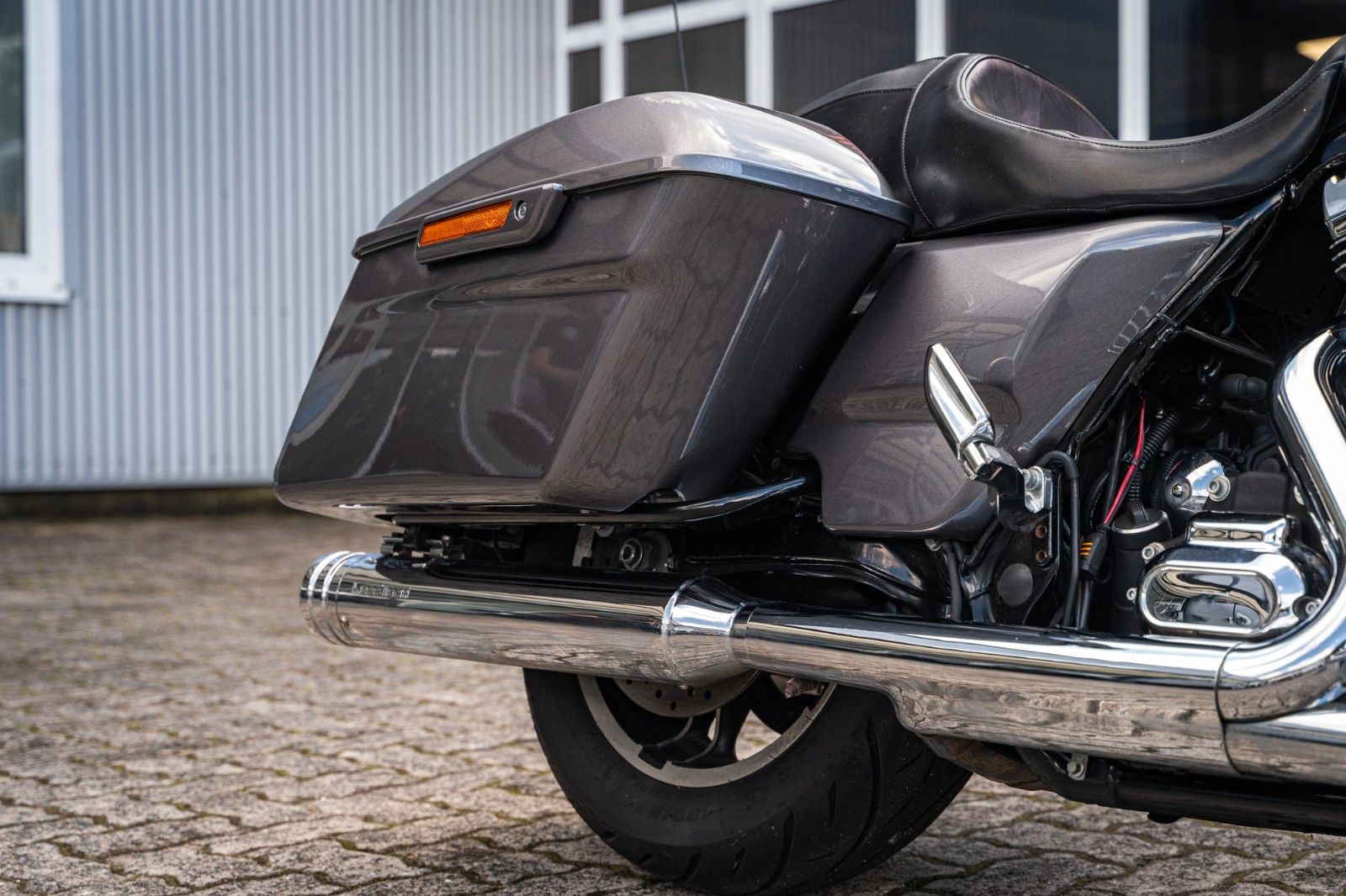 Fahrzeugabbildung Harley-Davidson FLHX Street Glide 103 cui - Kesstech -