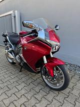 Honda VFR1200F DCT - sehr guter Zustand! - HONDA SPORTTOURER