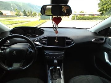 Peugeot 308 - 10