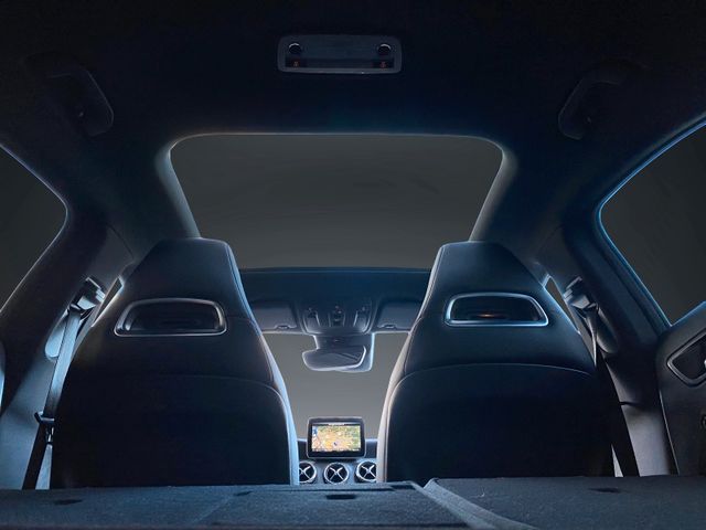 Mercedes-Benz CLA 220