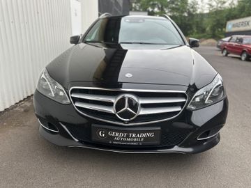 Mercedes E 220 - 3