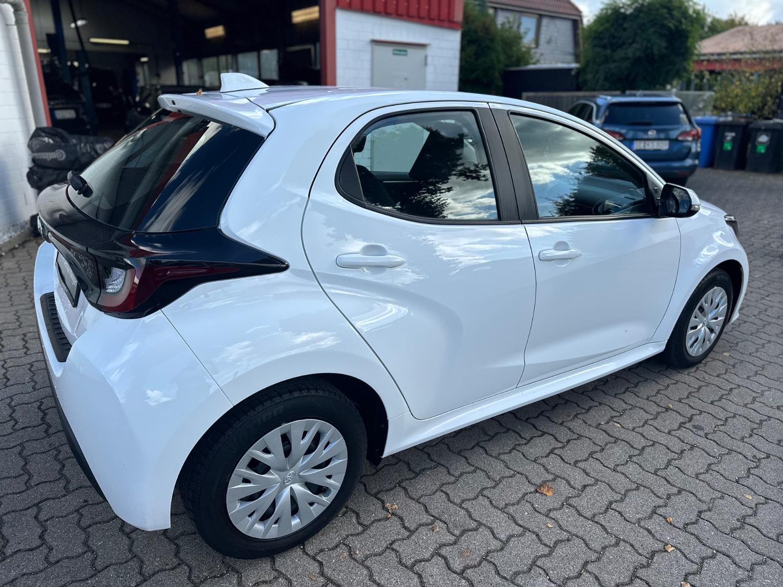 Toyota Yaris Comfort/KLIMA/GJR/KAM/TÜV NEU/ACC/FREISPRE