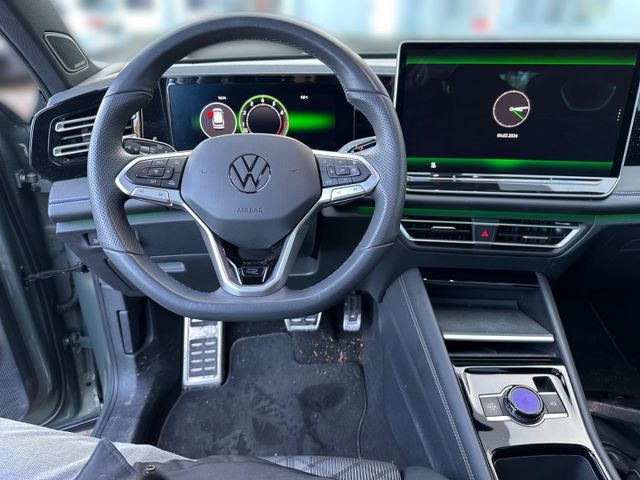 Tiguan R-Line 1.5 eTSI OPF DSG AHK Navi Panorama
