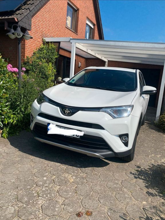 Image of Toyota RAV 4