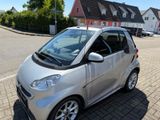 Smart ForTwo fortwo cabrio Basis 62 kW Sitzh. Tüv 27 - Smart ForTwo in Freiburg