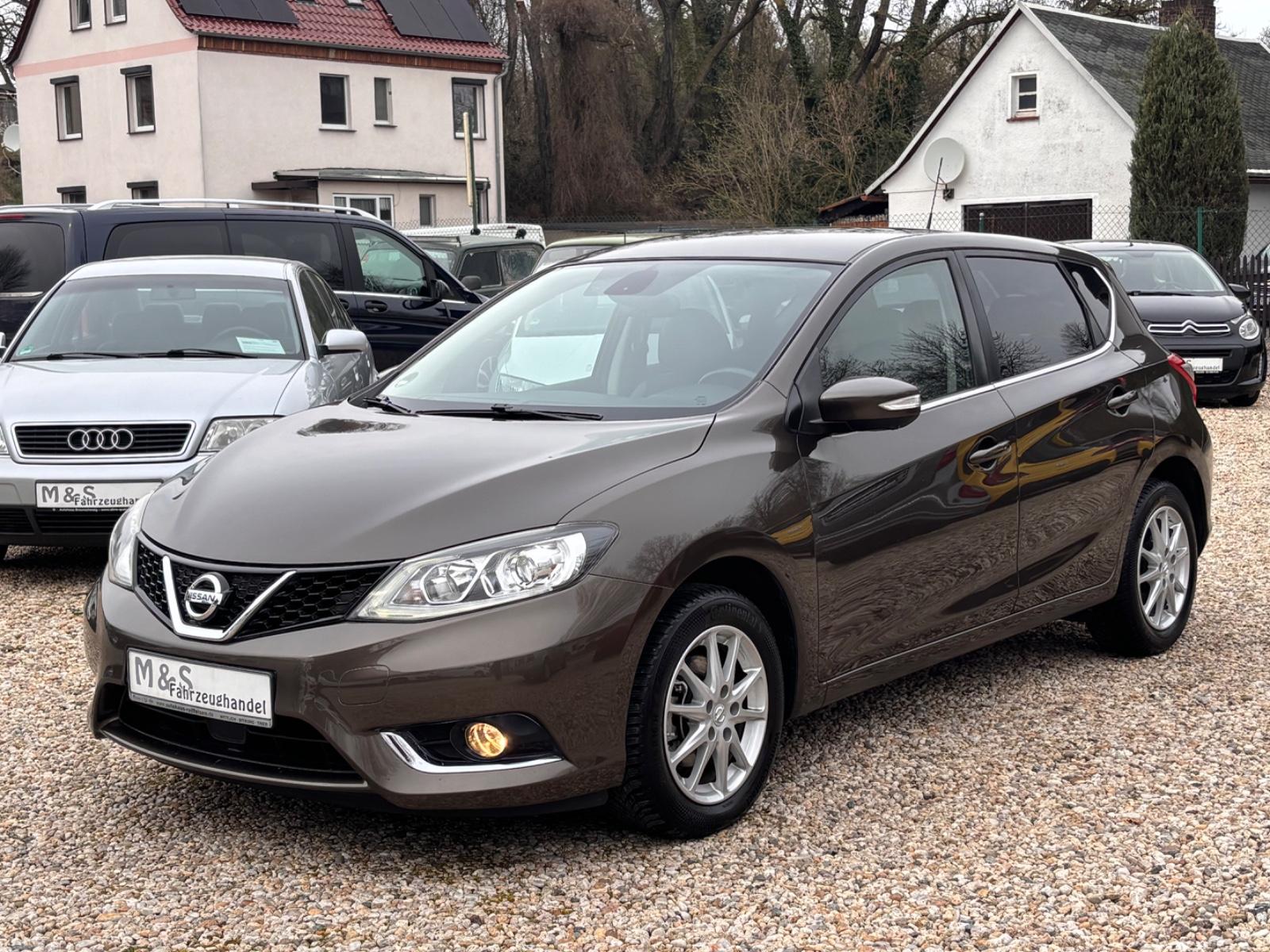 Nissan Pulsar N-Connecta. Scheckheft Lückenlos.