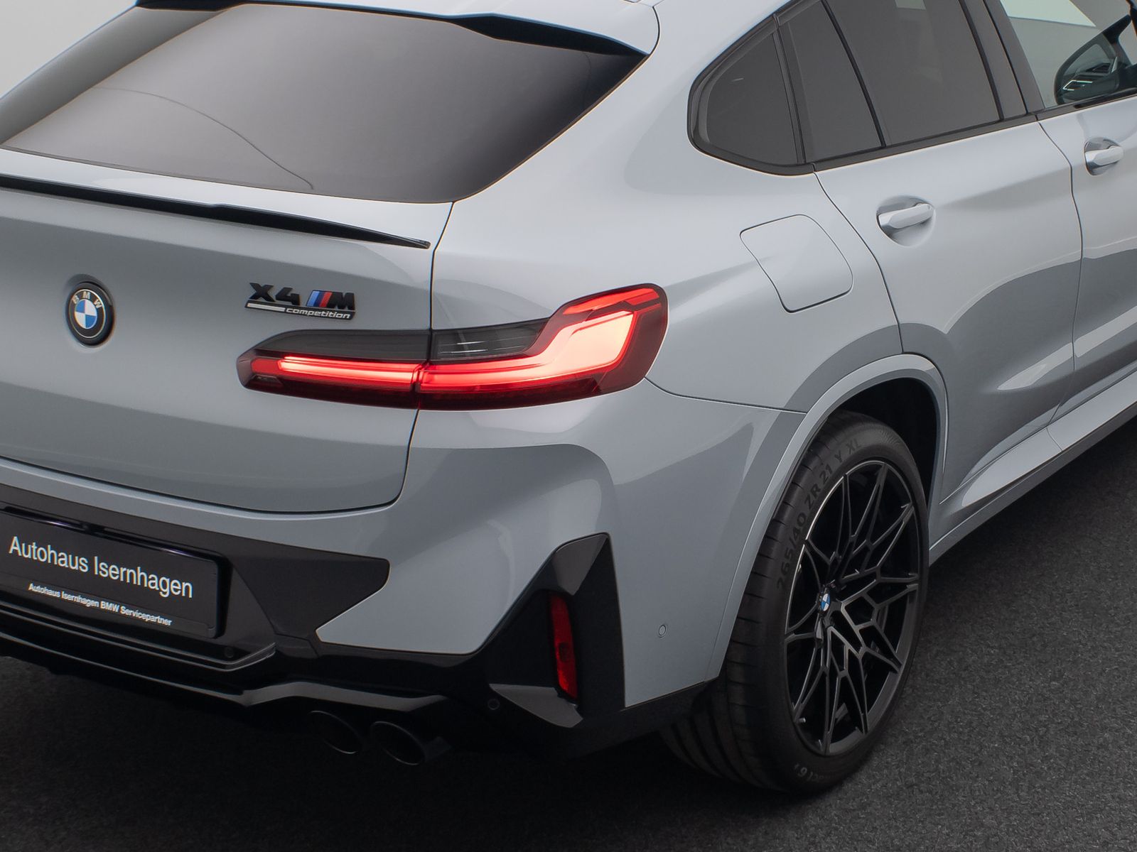 Fahrzeugabbildung BMW X4 M Competition HUD H/K DAB Komfort Alarm 21Zol